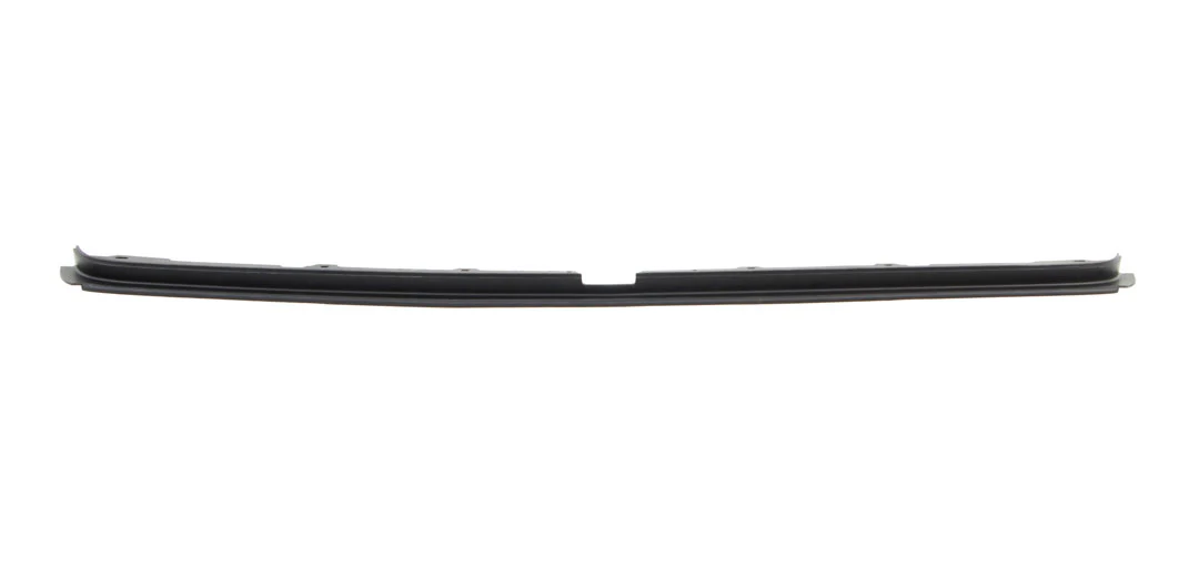 1988-93 Chevy GMC CK Pickup SUV Grille to Bumper Filler Panel - Image 2